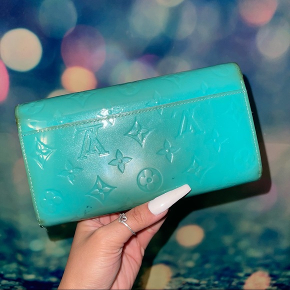 Turquoise Louis Vuitton Sarah Wallet Bleu lagoon - Picture 6 of 9